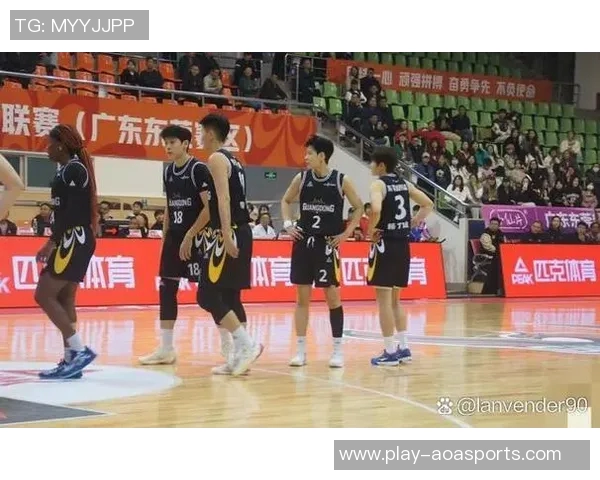 WCBA总决赛激战正酣球队拼搏展现女篮风采与激情