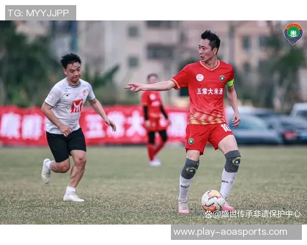 足球队服的设计与文化传承探讨如何提升球队形象与球迷认同感